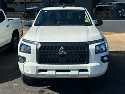 2025 MITSUBISHI TRITON GLX