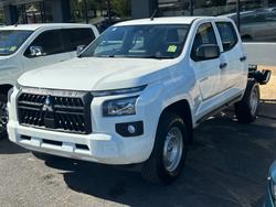 2025 MITSUBISHI TRITON GLX