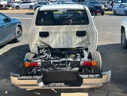 2025 MITSUBISHI TRITON GLX