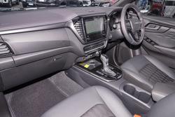 2026 Isuzu D-MAX BLADE