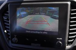 2025 Isuzu
                D-MAX SX