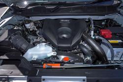 2025 Isuzu
                D-MAX SX