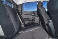 2025 Isuzu
                D-MAX SX