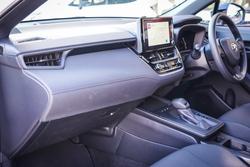2025 Toyota Corolla Cross Hybrid GX