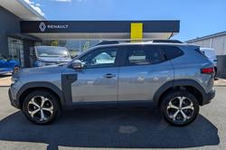 2025 RENAULT DUSTER Techno