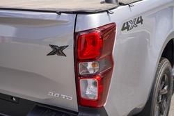 2025 Isuzu D-MAX X-RIDER