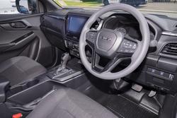 2025 Isuzu D-MAX X-RIDER