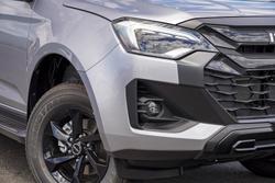 2025 Isuzu D-MAX X-RIDER