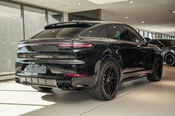 2022 Porsche
Cayenne GTS