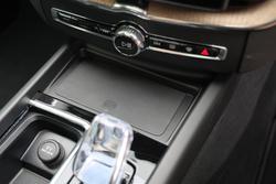 2025 Volvo XC60 Plus B5 Bright