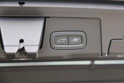 2025 Volvo XC60 Plus B5 Bright