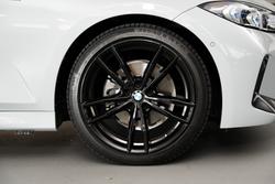 2023 BMW 3 Series 320i M Sport