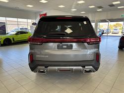 2025 LDV D90 Executive