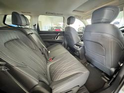 2025 LDV D90 Executive