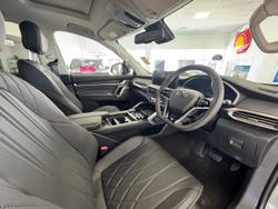 2025 LDV D90 Executive