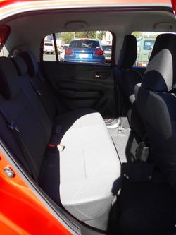 2025 SUZUKI SWIFT HYBRID GLX