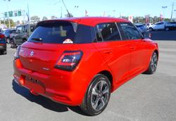 2025 SUZUKI SWIFT HYBRID GLX