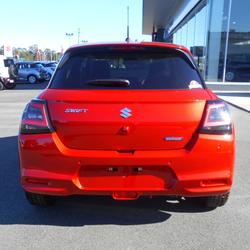 2025 SUZUKI SWIFT HYBRID GLX