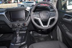 2024 Isuzu
D-MAX LS-M