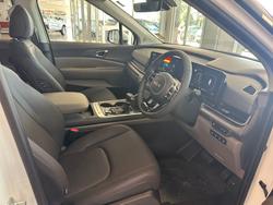 2025 Kia CARNIVAL MY26 Kia Carnival KA4 PE SPORT + DSL A/T (HSB82HC5JGG0VI)