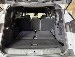 2025 Peugeot 5008 Allure Hybrid