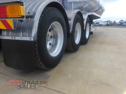 1998 Holmwood Highgate Aluminium Tanker A Trailer