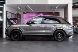 2025 Porsche Cayenne