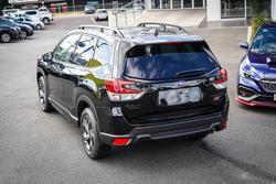 2024 Subaru
FORESTER