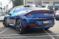 2022 Kia
                EV6 GT-Line