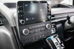 2022 HYUNDAI STARIA
