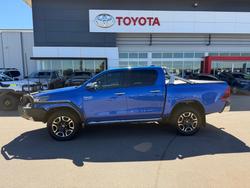 2022 Toyota Hilux SR5 Blue