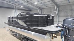 2024 BENNINGTON 21L 21L MIDNIGHT BLACK