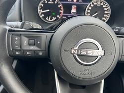 2025 Nissan X-TRAIL ST 2WD