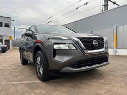 2025 Nissan X-TRAIL ST 2WD