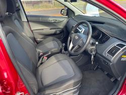 2015 HYUNDAI i20