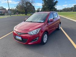 2015 HYUNDAI i20