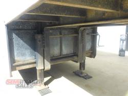 1996 Sinclair Single Axle Horse Float