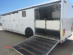 1996 Sinclair Single Axle Horse Float