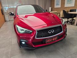 2017 INFINITI Q50 3.0tt RED SPORT