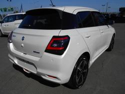 2025 SUZUKI SWIFT HYBRID GLX