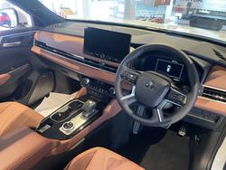 2025 MITSUBISHI Outlander EXCEED TOURER