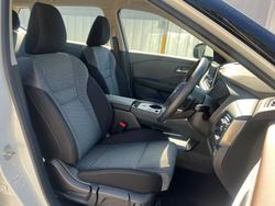 2025 Nissan X-TRAIL ST 2WD