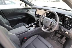 2024 Lexus
RX350H RX350H Sports Luxury 2.5L Hybrid Auto CVT Wagon 0F36450 001