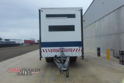 2005 Tag-A-Long Dual Axle Curtainsider Trailer