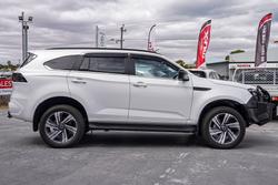 2025 Isuzu MU-X LS-T