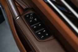 2023 Porsche Cayenne Turbo S E-Hybrid