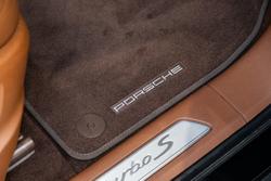 2023 Porsche Cayenne Turbo S E-Hybrid