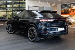 2023 Porsche Cayenne Turbo S E-Hybrid
