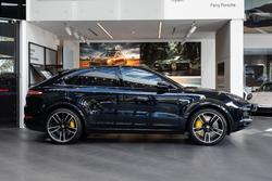 2023 Porsche Cayenne Turbo S E-Hybrid