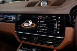 2023 Porsche Cayenne Turbo S E-Hybrid